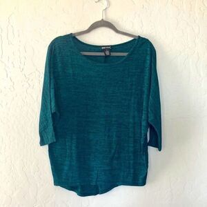 Wet Seal green and black top
